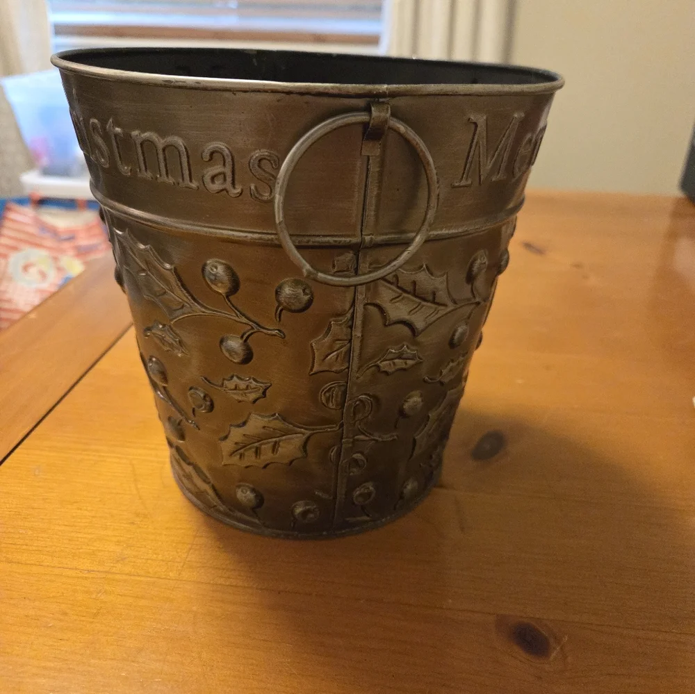 Christmas Metal Embossed With Holly Planter